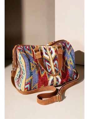 NWT Winthrop Boston Ruggine Boho Ethnic Woven Handbag